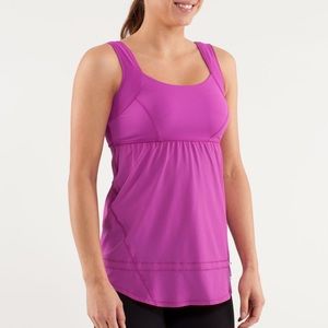 Lululemon chase me tank drawstring size 4
